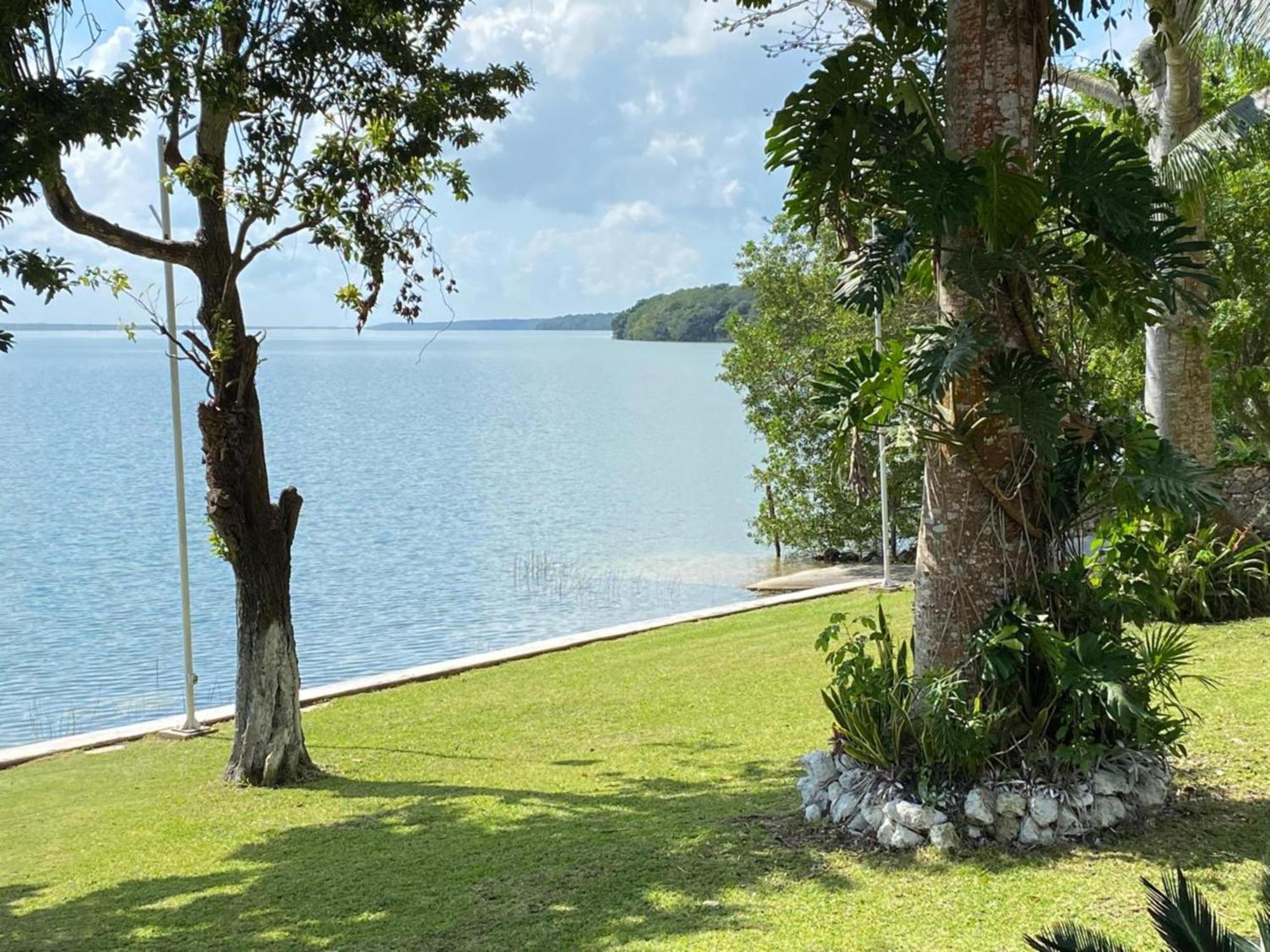 Coras Place Bacalar Lagoon Front Zewnętrze zdjęcie